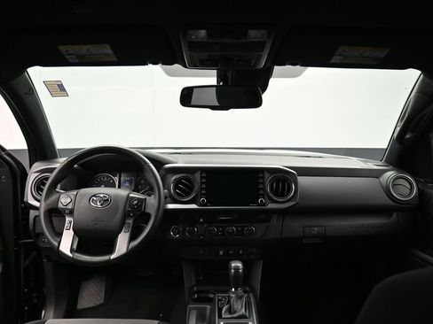 Used 2023 Toyota Tacoma TRD Off-Road image 26