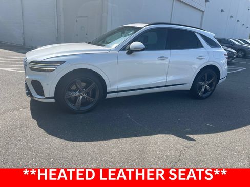 Used 2023 Genesis GV70 2.5T w/ Sport Prestige Package AWD/4WD image 5