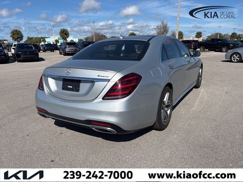 Used 2019 Mercedes-Benz S 560 4MATIC Sedan image 6