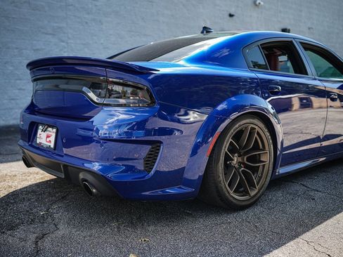 Used 2022 Dodge Charger SRT Hellcat w/ Harman/Kardon Audio Group image 15