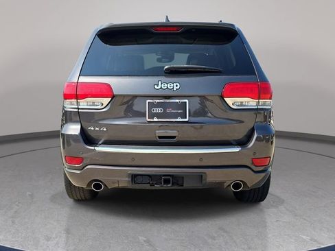 Used 2017 Jeep Grand Cherokee Overland w/ Jeep Active Safety Group AWD/4WD image 7