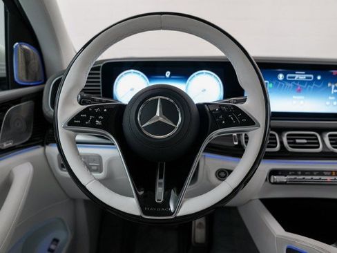 Used 2024 Mercedes-Benz Maybach GLS 600 GLS Maybach GLS 600 image 22