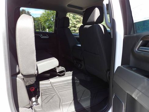 Certified 2025 Chevrolet Silverado 1500 LT AWD/4WD image 36