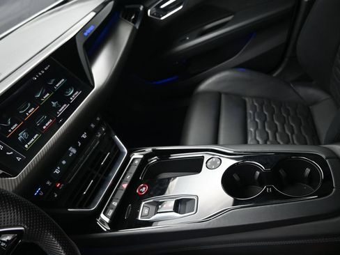 Used 2023 Audi e-tron GT Premium Plus w/ Performance Package AWD/4WD image 19