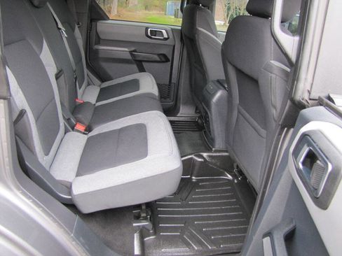 Used 2023 Ford Bronco Big Bend image 18