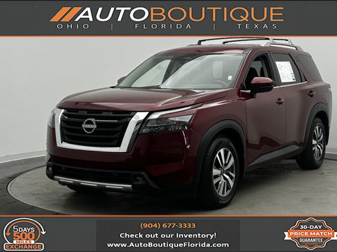 Used 2022 Nissan Pathfinder SL image 1
