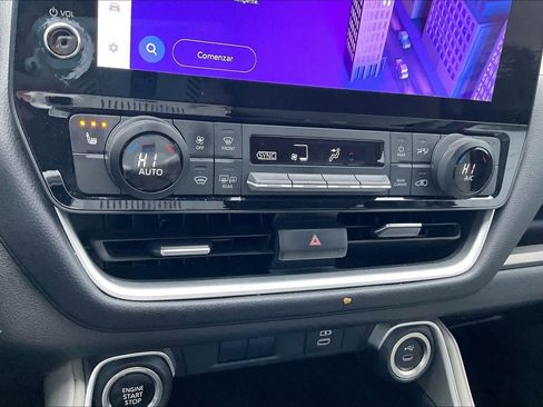 Used 2024 Toyota Grand Highlander XLE image 32