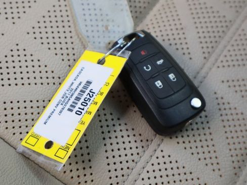 Used 2017 Buick Cascada Premium image 29