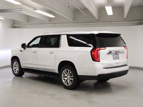 Used 2023 GMC Yukon XL SLT image 8