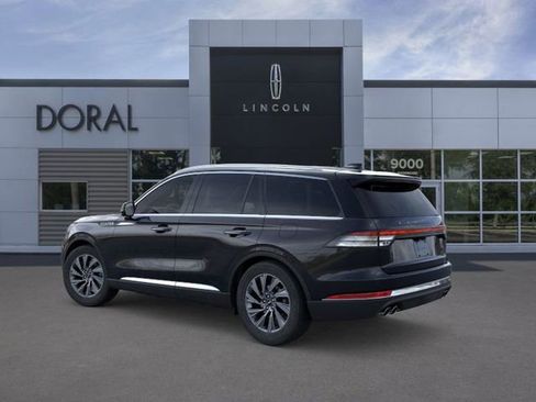 New 2026 Lincoln Aviator 2WD image 4