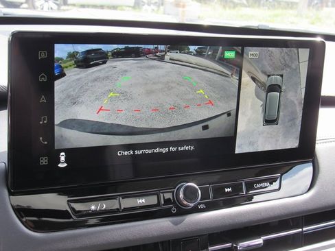 New 2025 Mitsubishi Outlander SE image 17