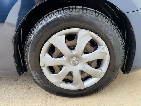 Used 2015 MAZDA MAZDA3 i Sport image 8