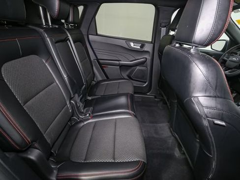 Used 2023 Ford Escape ST-Line Select w/ Tech Pack #1 AWD/4WD image 19
