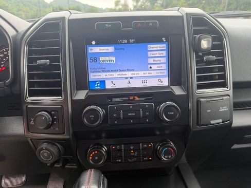 Used 2019 Ford F150 XLT w/ Equipment Group 302A Luxury AWD/4WD image 11