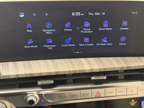 Used 2023 Kia Telluride SX image 24