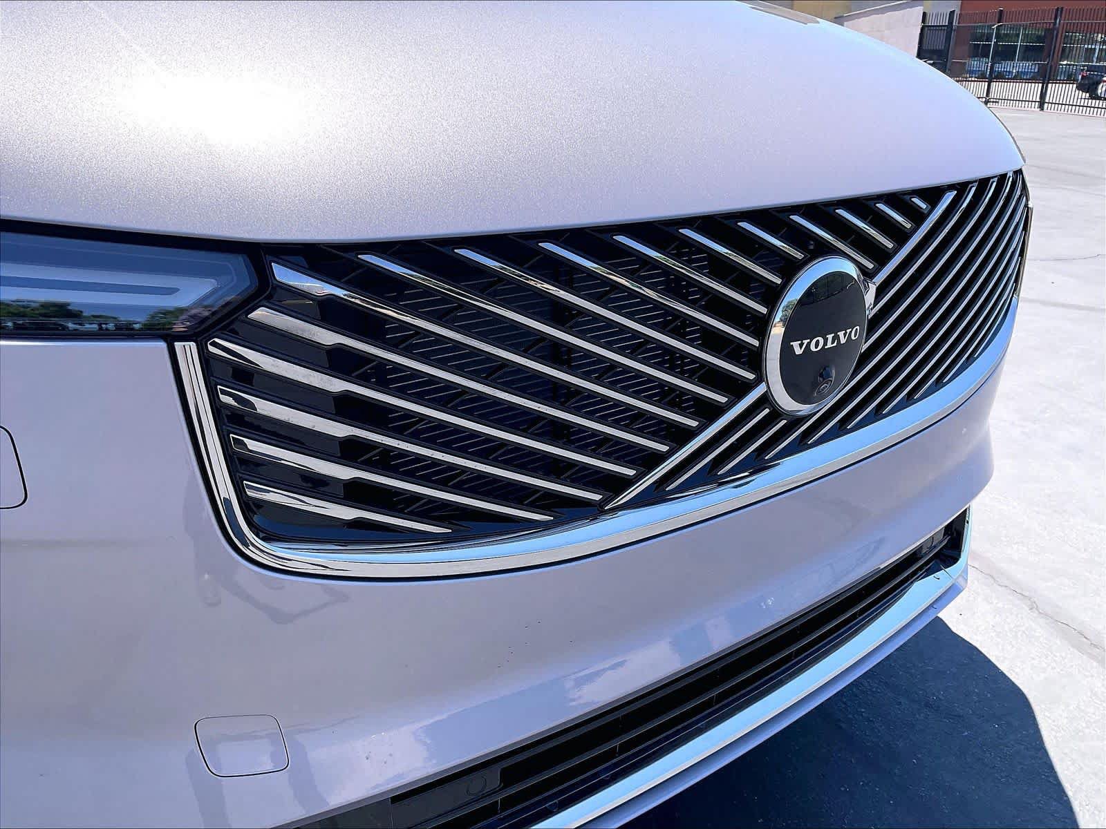New 2026 Volvo XC90 T8 Plus w/ Protection Package AWD/4WD image 34