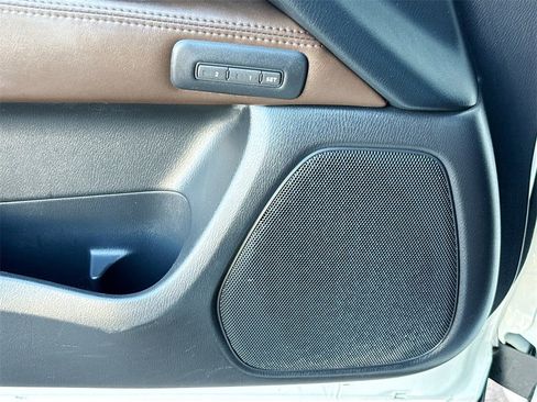 Used 2013 INFINITI JX35 Base w/ Premium Pkg image 20