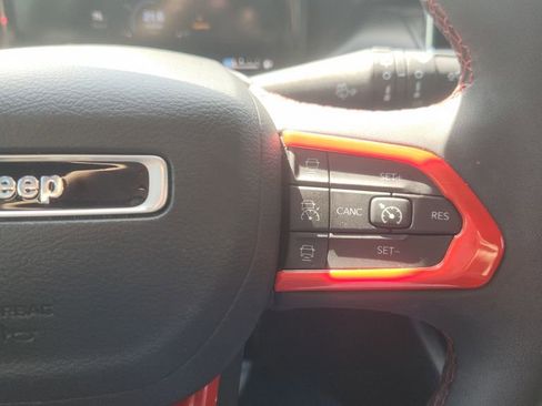 Used 2023 Jeep Compass Trailhawk w/ Trailhawk Elite Group image 14