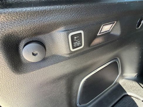 Used 2022 Jeep Grand Cherokee L Limited w/ Trailer Tow Group (B) image 25