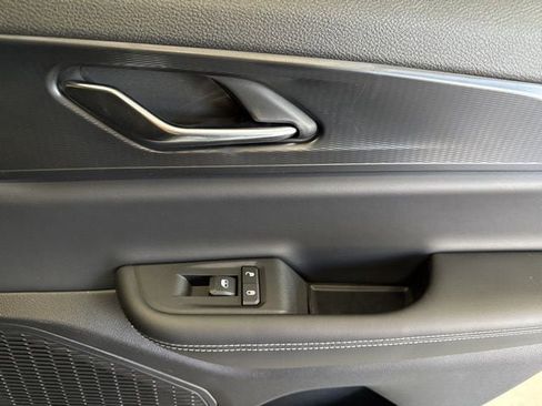 New 2025 Jeep Grand Cherokee Altitude image 49