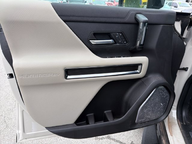 New 2026 GMC Hummer EV 4x4 Crew Cab image 16