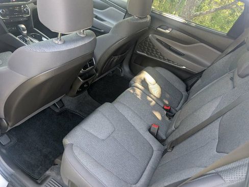 Used 2020 Hyundai Santa Fe SEL w/ Convenience Package image 19