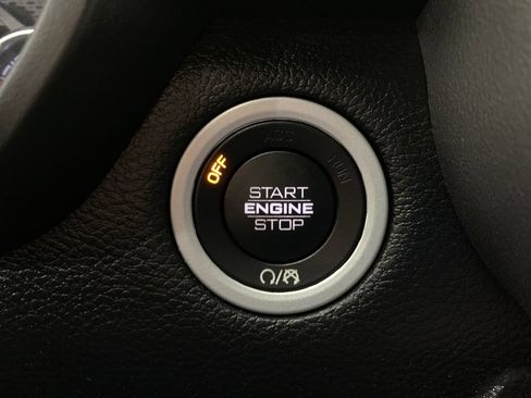 Used 2020 RAM 1500 Big Horn AWD/4WD image 24
