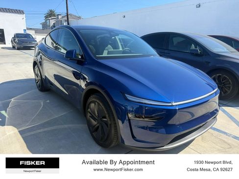 Used 2026 Tesla Model Y 2WD image 3