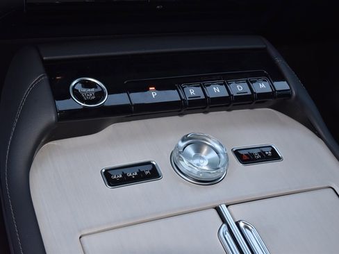 New 2025 Lincoln Navigator Reserve w/ Jet Appearance Package image 33