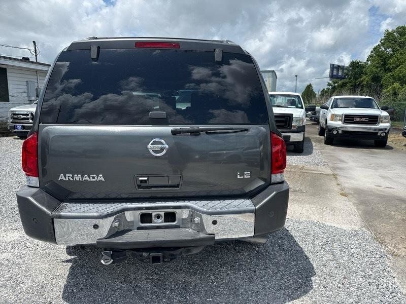 Used 2005 Nissan Armada LE w/ (U01) Technology Pkg (LE) RWD image 3