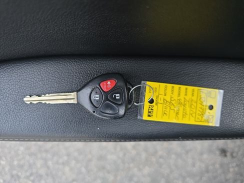 Used 2014 Toyota 4Runner SR5 image 36