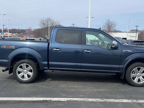 Used 2018 Ford F150 Lariat w/ Equipment Group 502A Luxury image 4