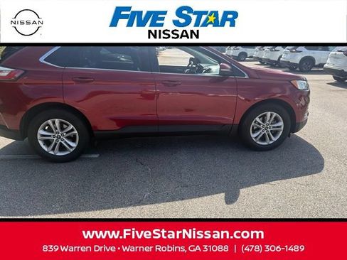 Used 2019 Ford Edge SEL w/ Equipment Group 201A FWD image 11