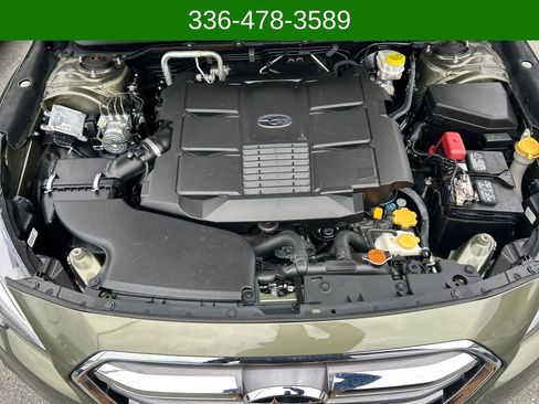 Used 2019 Subaru Outback 3.6R Touring w/ Popular Package #3A image 17