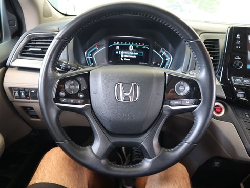 Used 2018 Honda Odyssey EX-L image 24