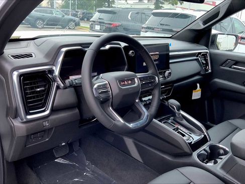 New 2026 GMC Canyon Elevation w/ Convenience Package image 8