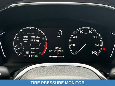 Certified 2024 Honda Pilot Touring image 29