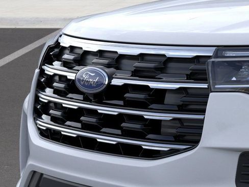 New 2026 Ford Explorer Active image 17