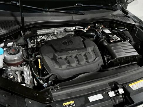 Used 2024 Volkswagen Tiguan S image 11