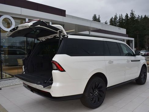 Used 2024 Ford Ranger XL w/ Trailer Tow Package image 28