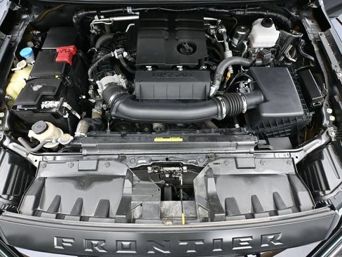 Used 2023 Nissan Frontier PRO-4X w/ Tow Package AWD/4WD image 40