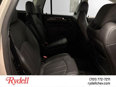 Used 2017 Buick Enclave Premium AWD/4WD image 18