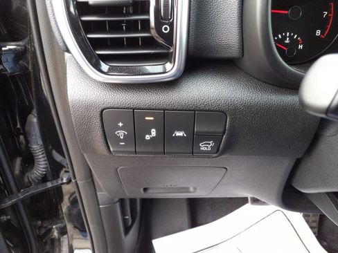 Used 2020 Kia Sportage SX image 13