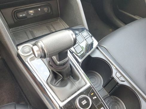 Certified 2024 Kia Sportage EX FWD image 30