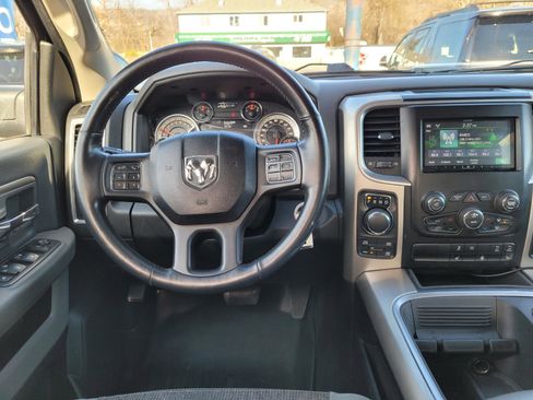 Used 2018 RAM 1500 Big Horn AWD/4WD image 13