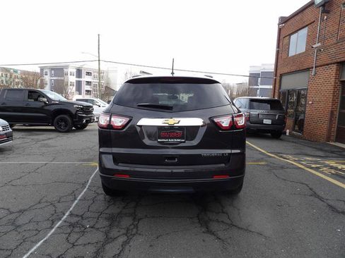 Used 2015 Chevrolet Traverse LS image 7