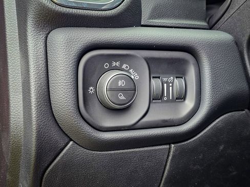 New 2026 RAM 2500 Laramie w/ Night Edition AWD/4WD image 16