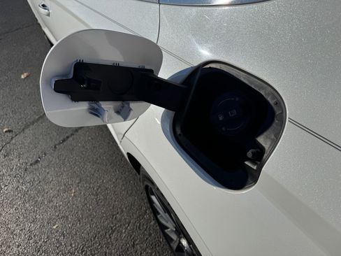 Used 2020 Hyundai Sonata Limited w/ Cargo Package image 28