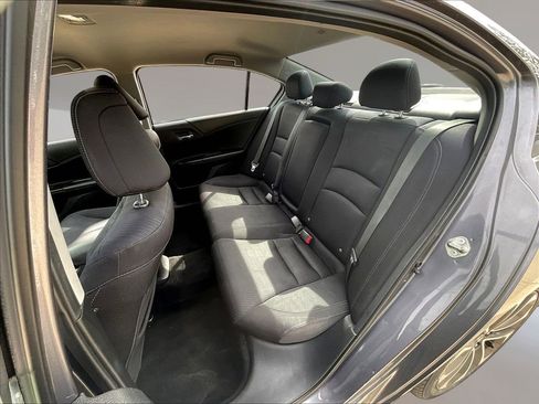 Used 2015 Honda Accord Sport image 21