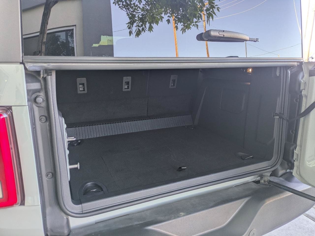 Used 2024 Ford Bronco Outer Banks AWD/4WD image 19